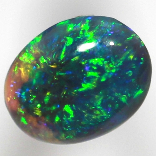 SOLID BLACK OPAL Bright and sparkling green in a 3D pattern